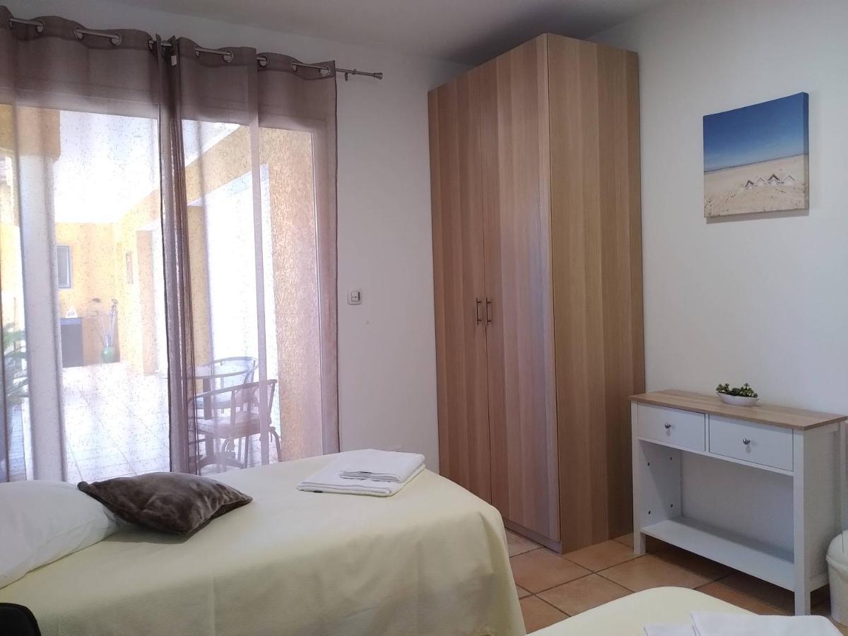 Le Paquebot Bed & Breakfast Villetelle Exterior foto