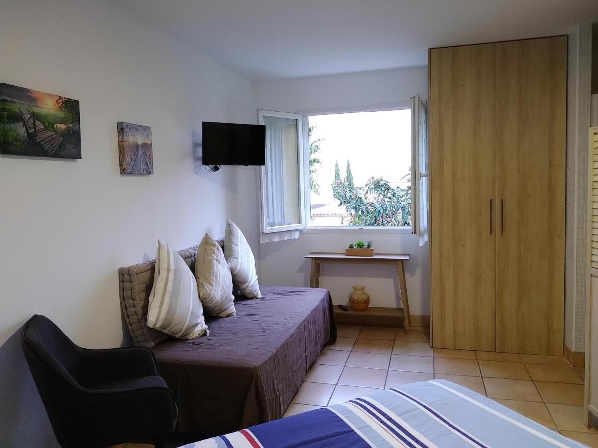 Le Paquebot Bed & Breakfast Villetelle Exterior foto