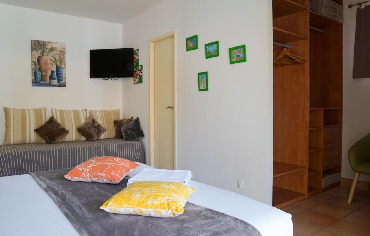 Le Paquebot Bed & Breakfast Villetelle Exterior foto