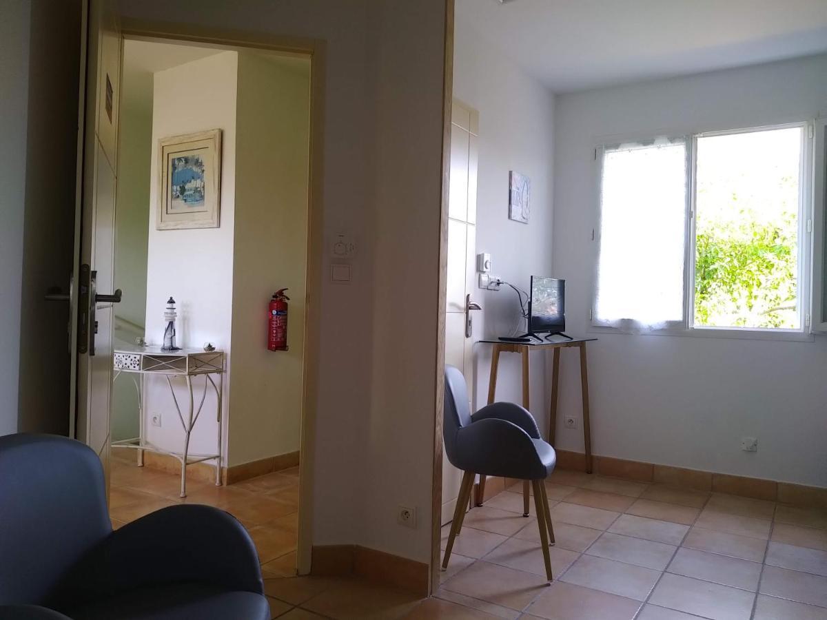Le Paquebot Bed & Breakfast Villetelle Exterior foto